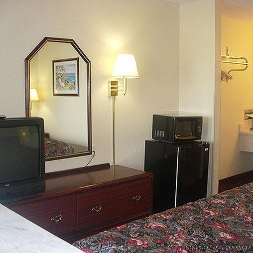 Western Inn & Suites Дуглас Экстерьер фото